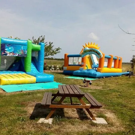 Mobil Spacieux Avec Terrasse Pour 6 Personnes - Api-1-52-1482 * La Faute-sur-Mer